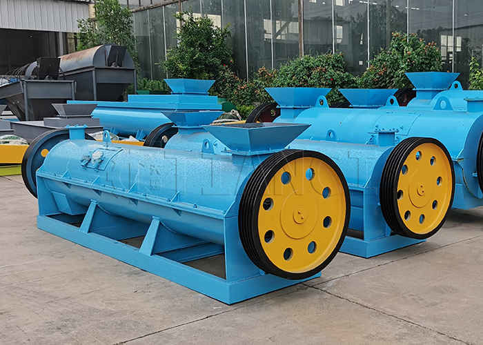 دانه دارنده کود دانه دار کردن زباله های ارگانیک از جمله گرد و غبار خرما کود شیر باقیمانده های گیاهی و سویه های میکروبی