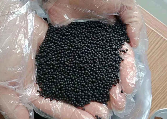 دانه دارنده کود دانه دار کردن زباله های ارگانیک از جمله گرد و غبار خرما کود شیر باقیمانده های گیاهی و سویه های میکروبی