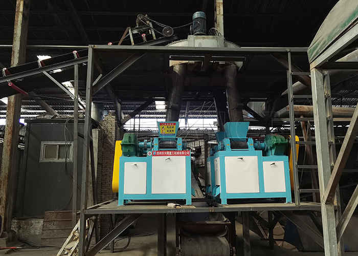 گرانولاتور اکستروژن غلتکی نوع خشک 1-5T/H برای خط تولید کودهای شیمیایی