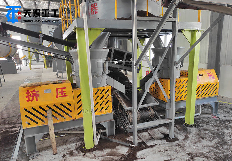 خط تولید دانه های کود ارگانیک گاو کود کمپوست Granulator Biomass Flat Die خط تولید