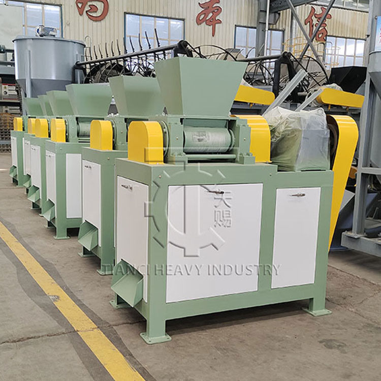 Cow Dung Organic Fertilizer Making Machine Double Roller Press Granulator Compost Fertilizer Granulator Machine